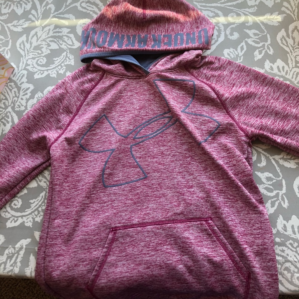 Under Armour sweatshirt, worn once!